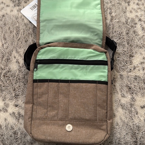 Everest bag tablet tote - Picture 3 of 5